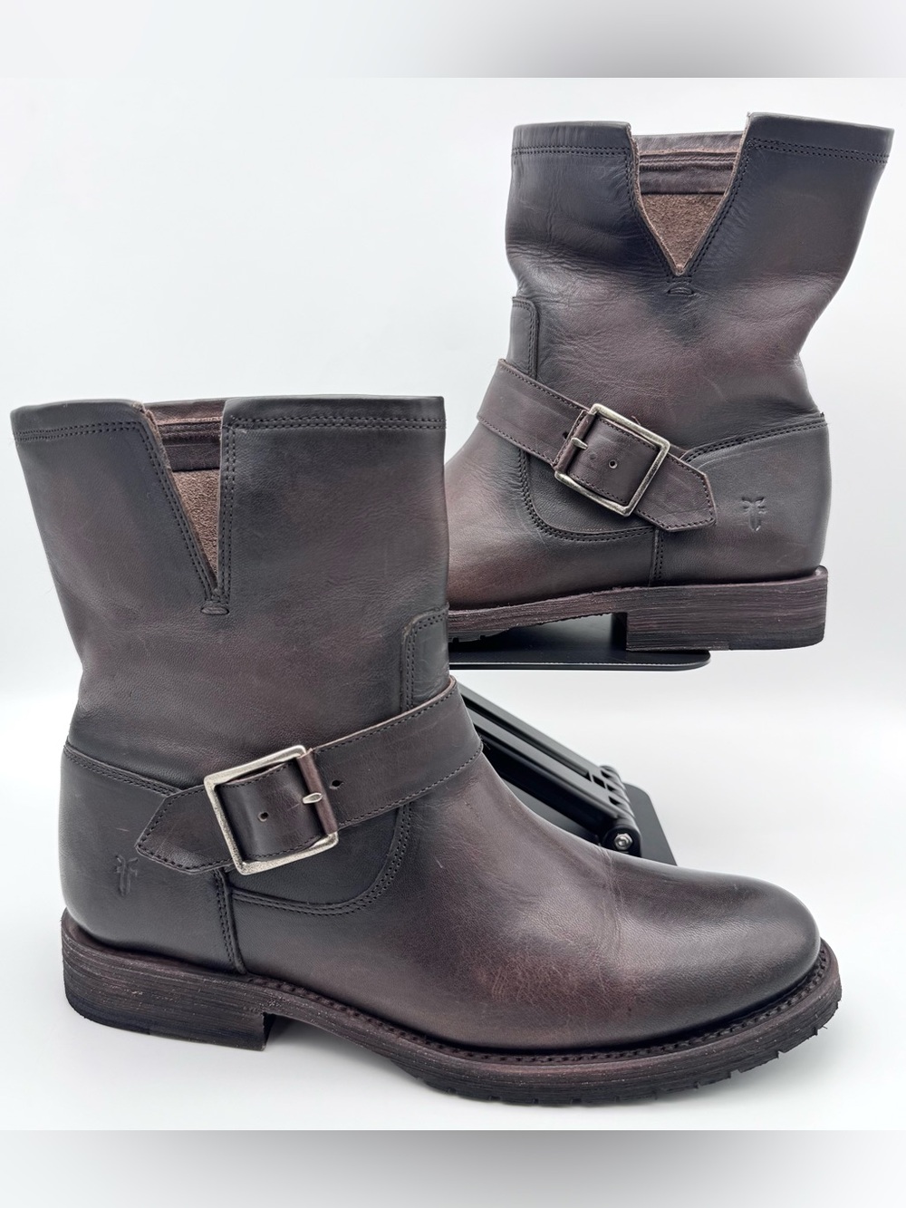 Frye Natalie Short Engineer Boots Dark Brown Leather Women’s Size 7 B
